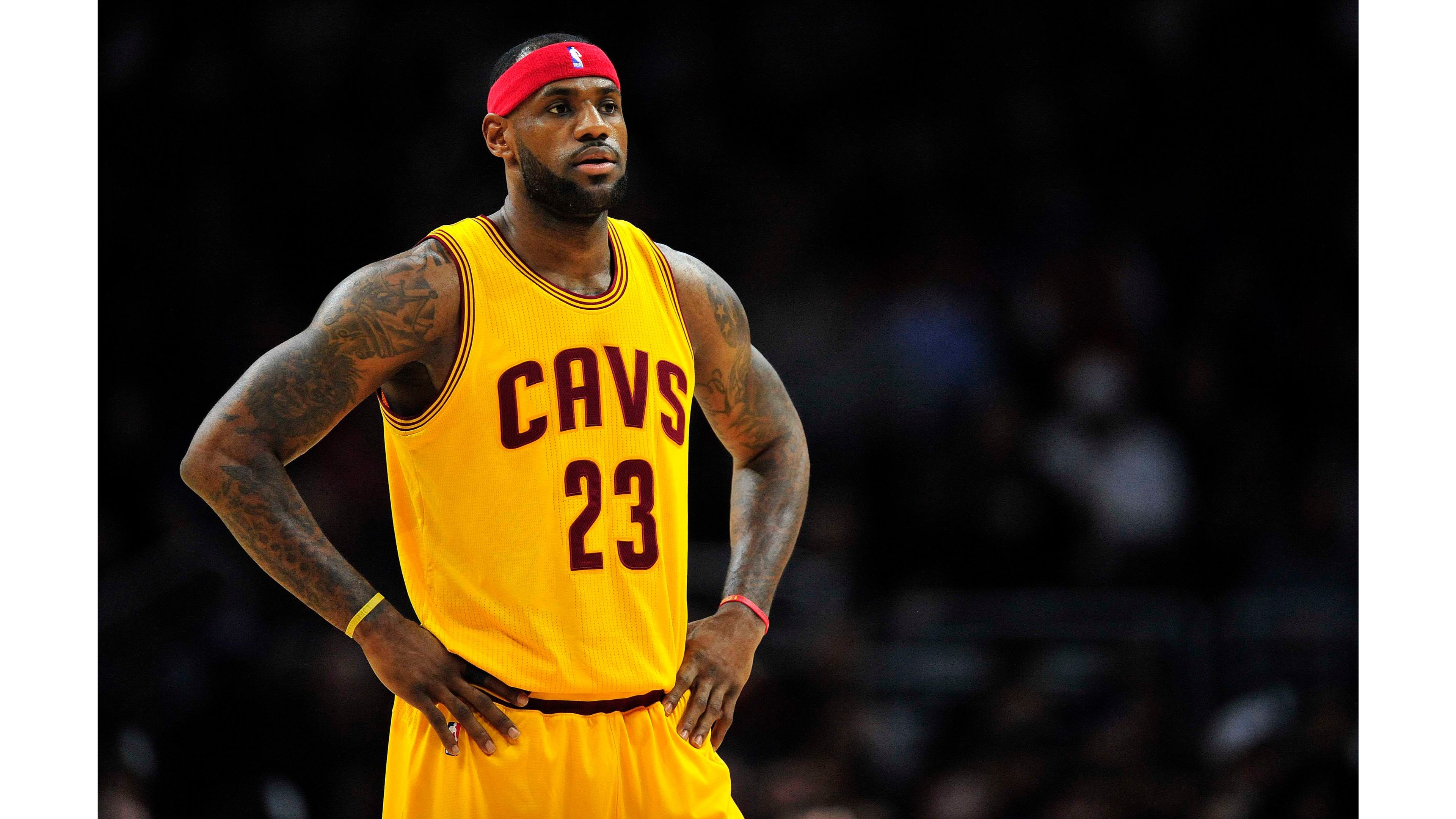 Signature Lebron James 4K Wallpaper 3840x2160