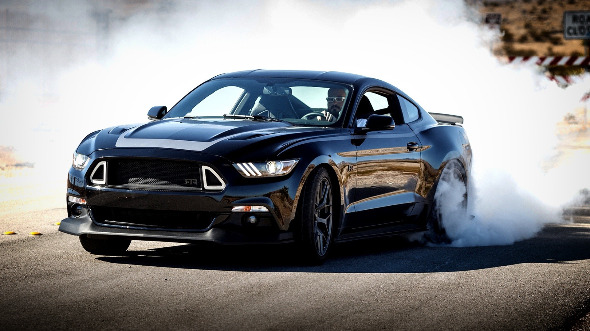 Ford Mustang Wallpaper Pictures