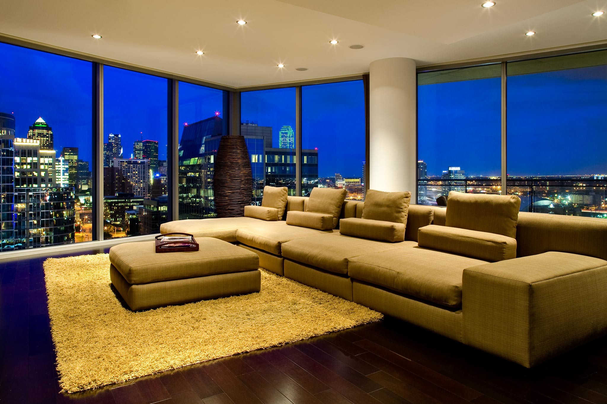 luxury penthouse living room