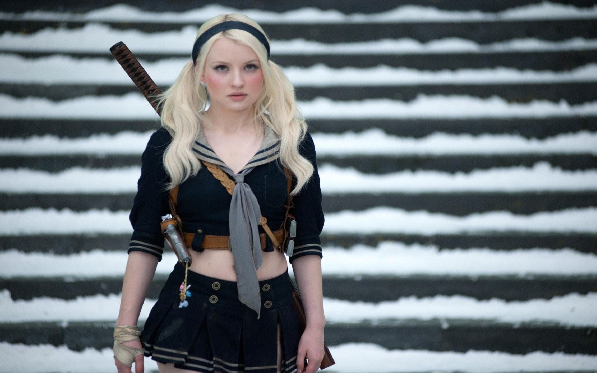 Emily Browning 212558 1920x1200