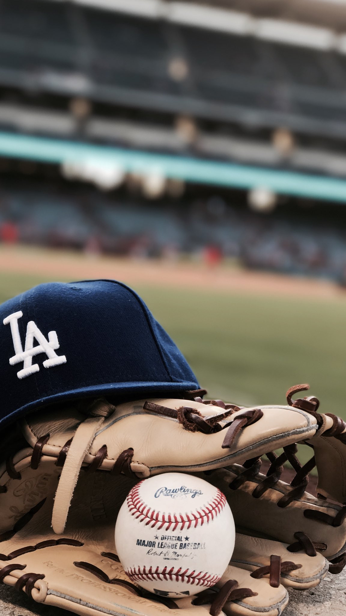 Dodgers Baseball / Chavez Ravine / LA Skyline / ITFDB / Wallpaper