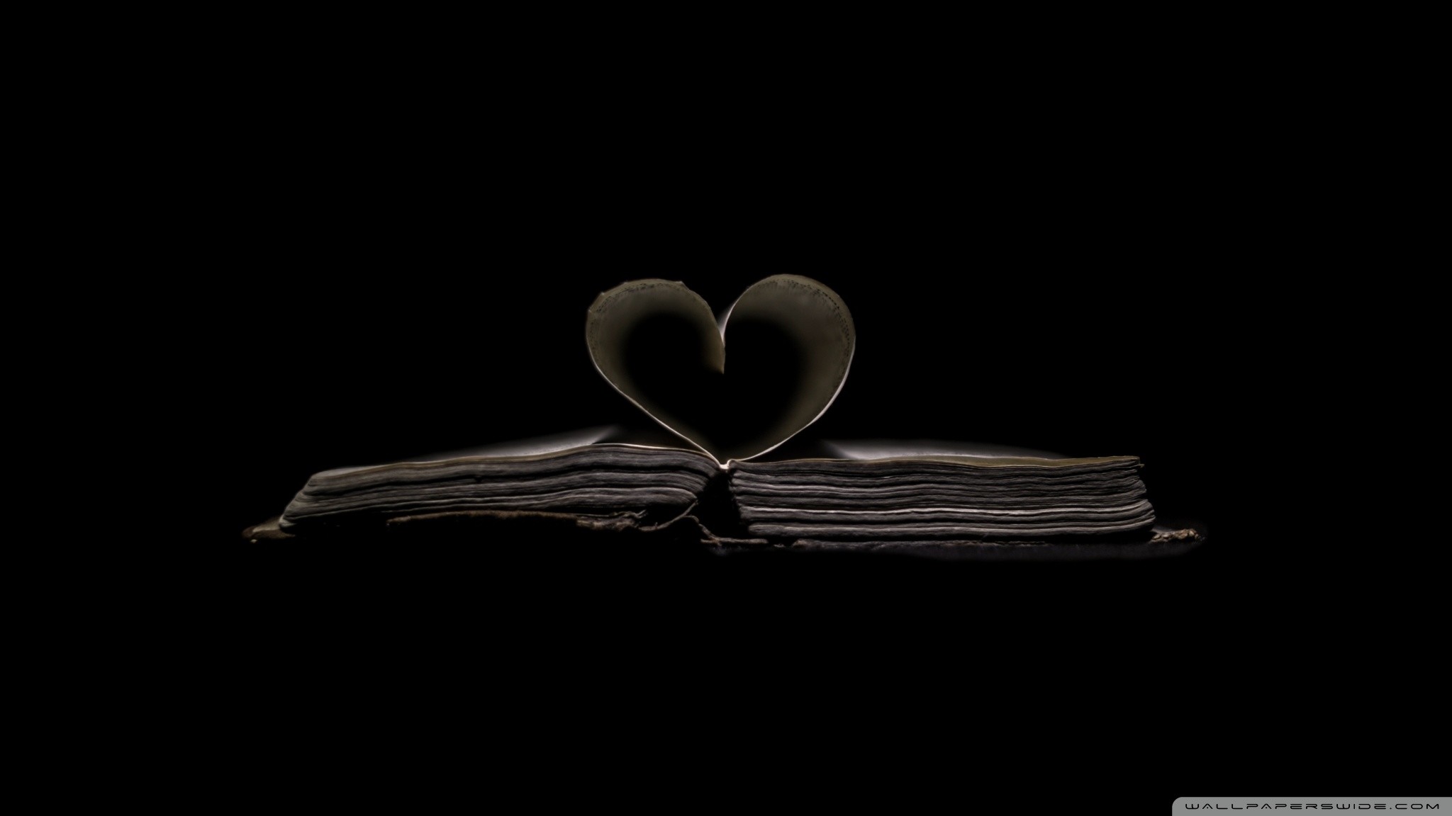 Black Heart Wallpapers HD APK for Android Download