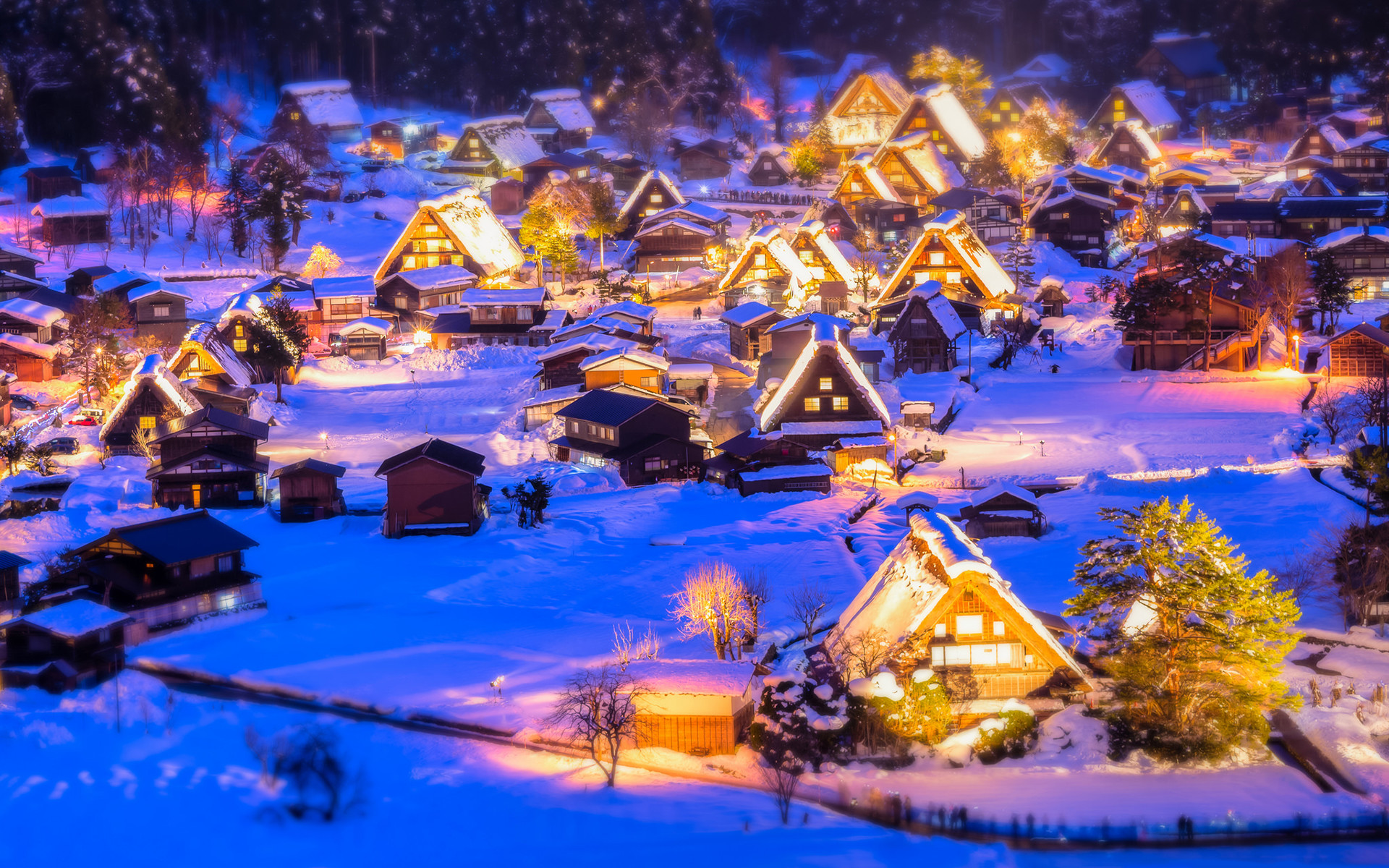 Một ngôi làng Giáng sinh thật sự đẹp mắt và rực rỡ sẽ khiến cho bạn và gia đình cảm thấy ngập tràn niềm vui và hạnh phúc. Hãy xem hình ảnh này để trải nghiệm cuộc sống ở một ngôi làng Giáng sinh như thế nào nhé!