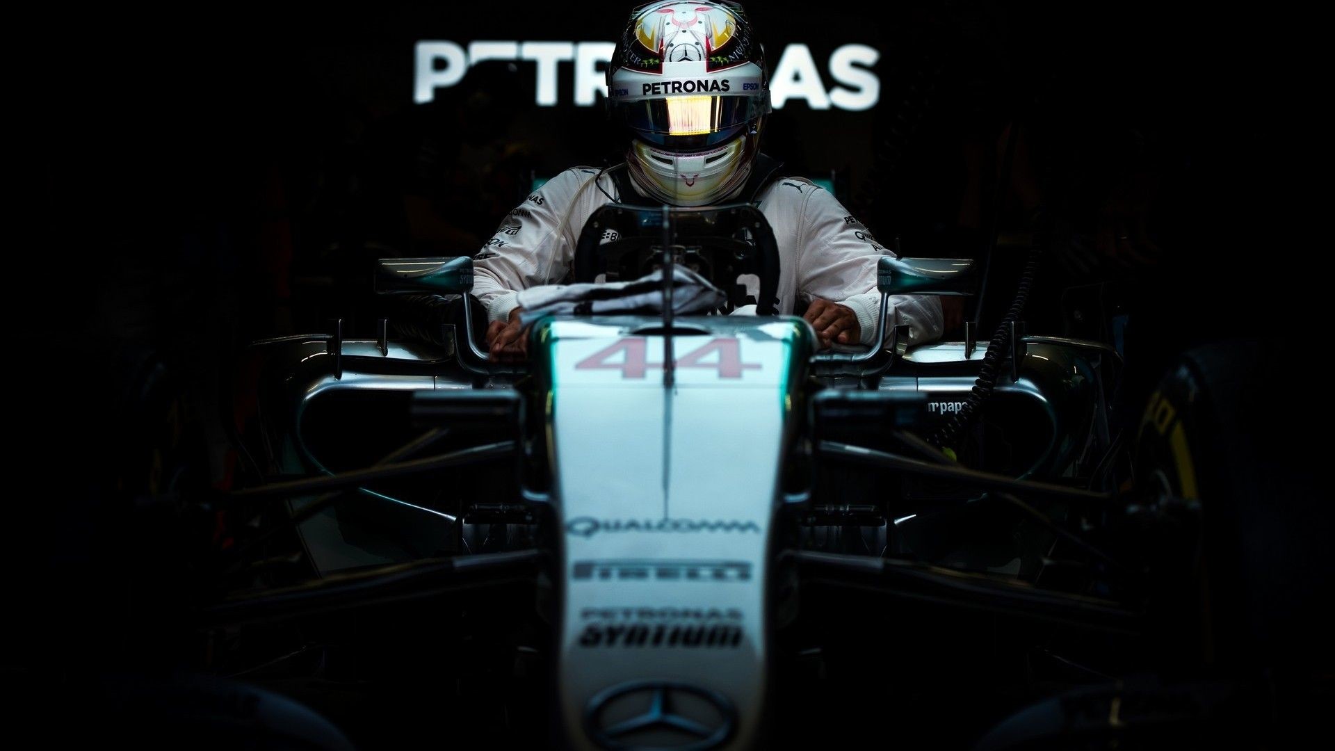Lewis Hamilton HD Wallpapers and Backgrounds