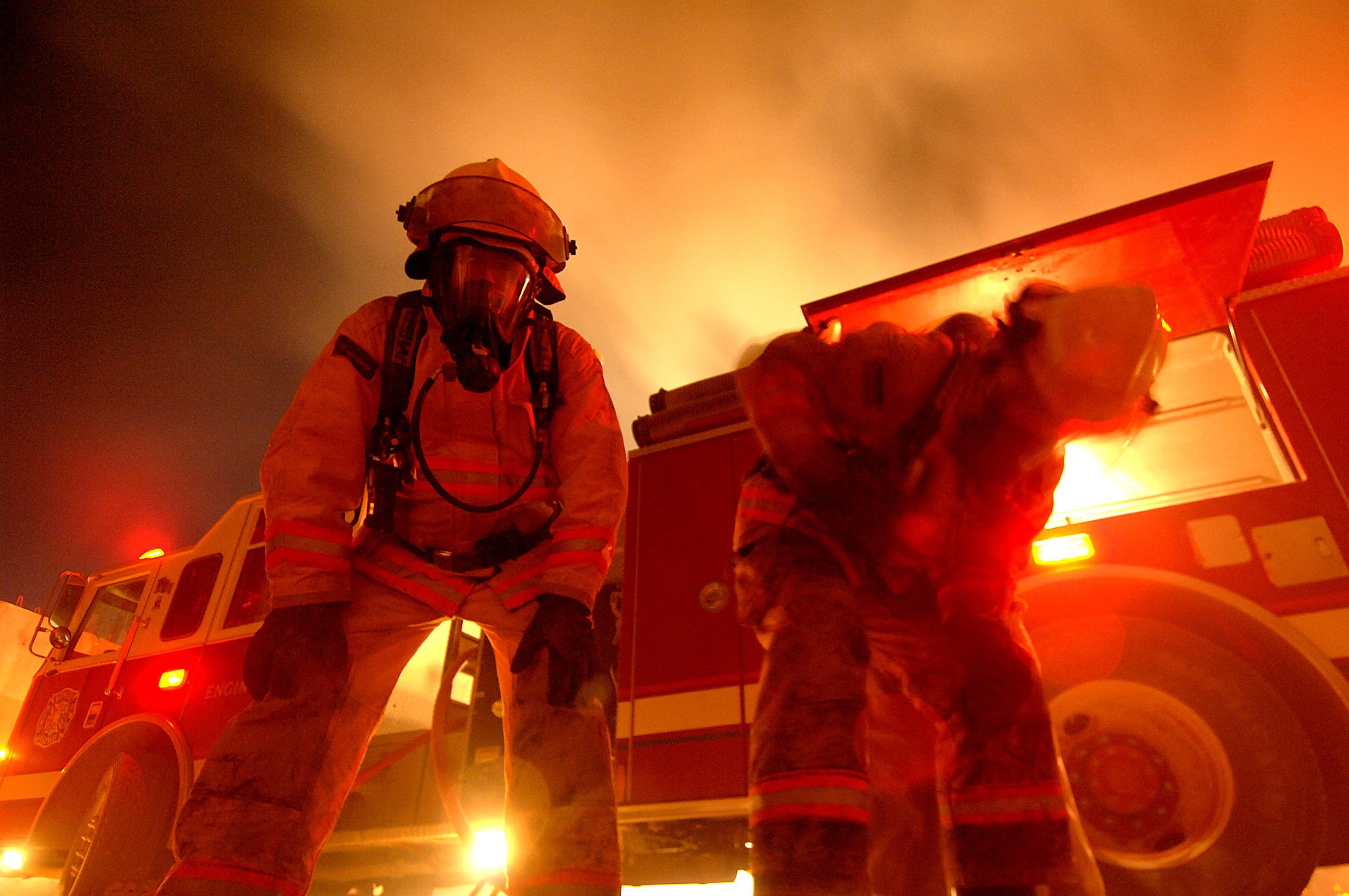 50000 Firefighter Background Pictures