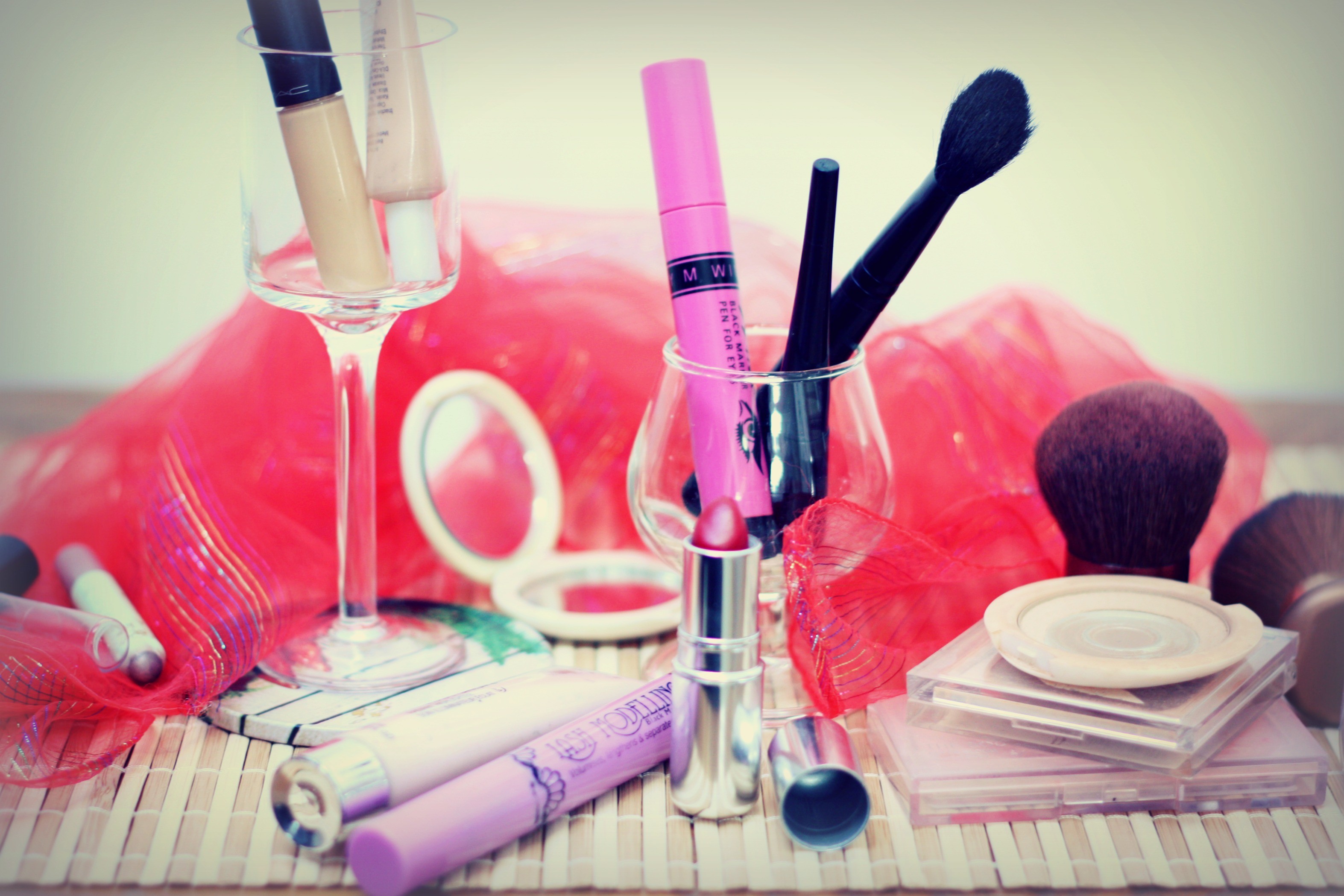 Makeup Brushes Background Images HD Pictures and Wallpaper For Free  Download  Pngtree
