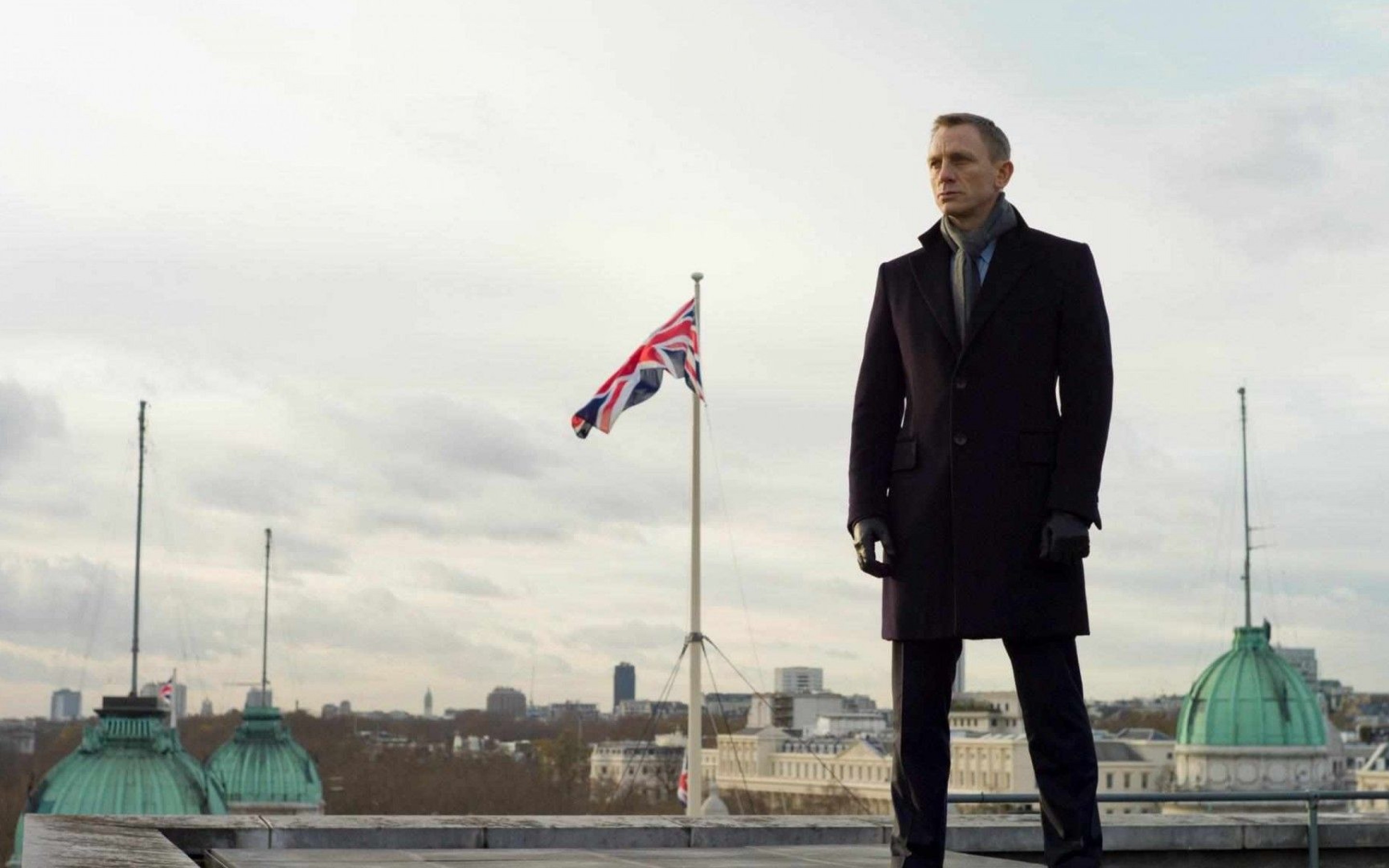Awesome James Bond Wallpaper 30184 2880x1800