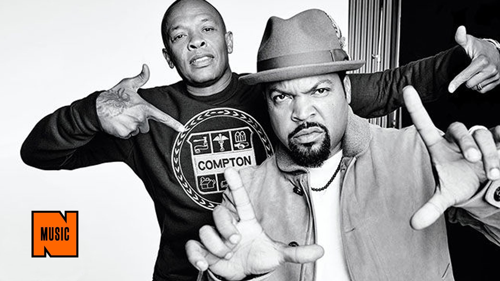Ice cube ft eminem. Ice Cube и Dr Dre. Айс Кьюб и Эминем. Доктор Дре NWA. Доктор Дре голос улиц.