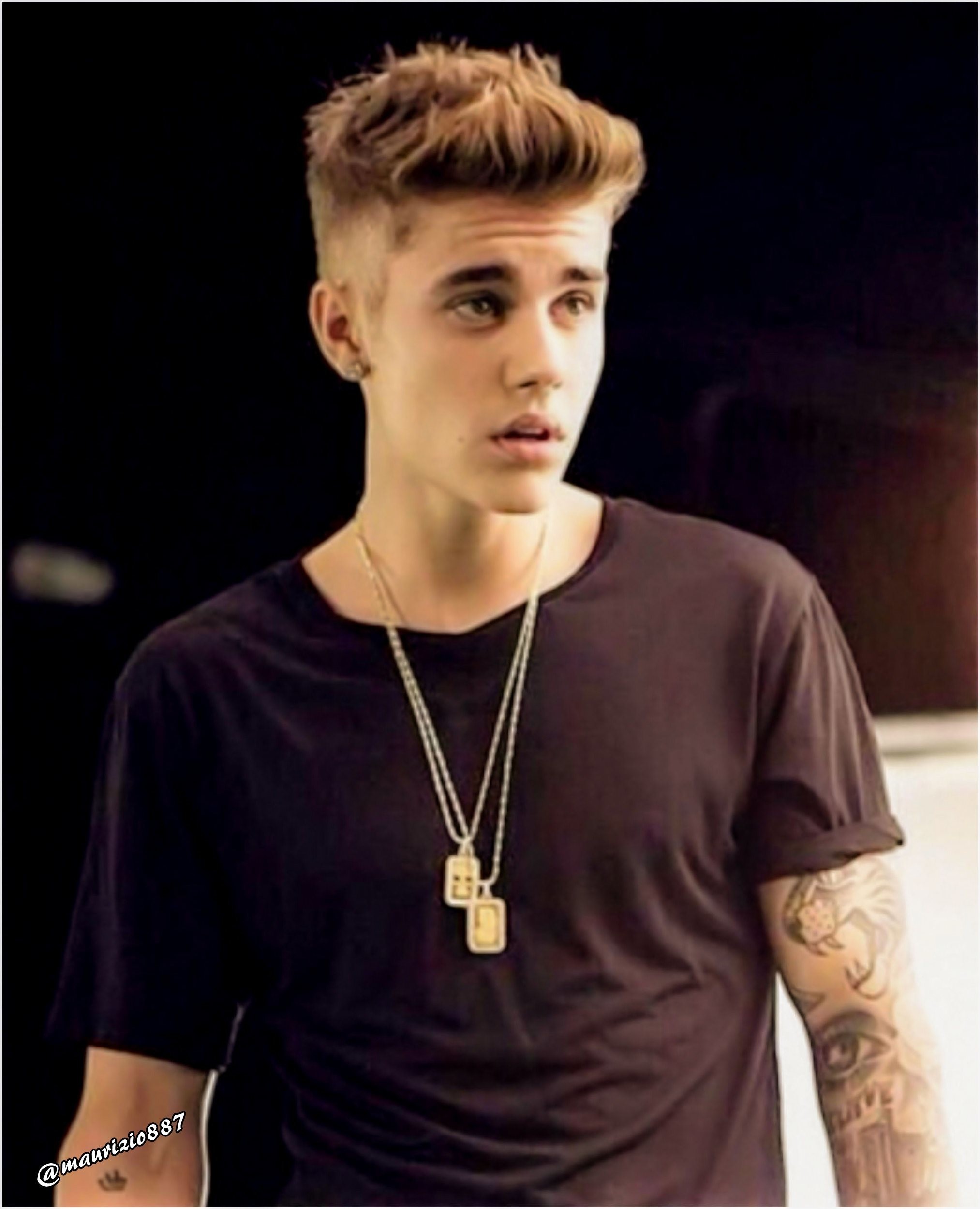justin ... 2026x2500