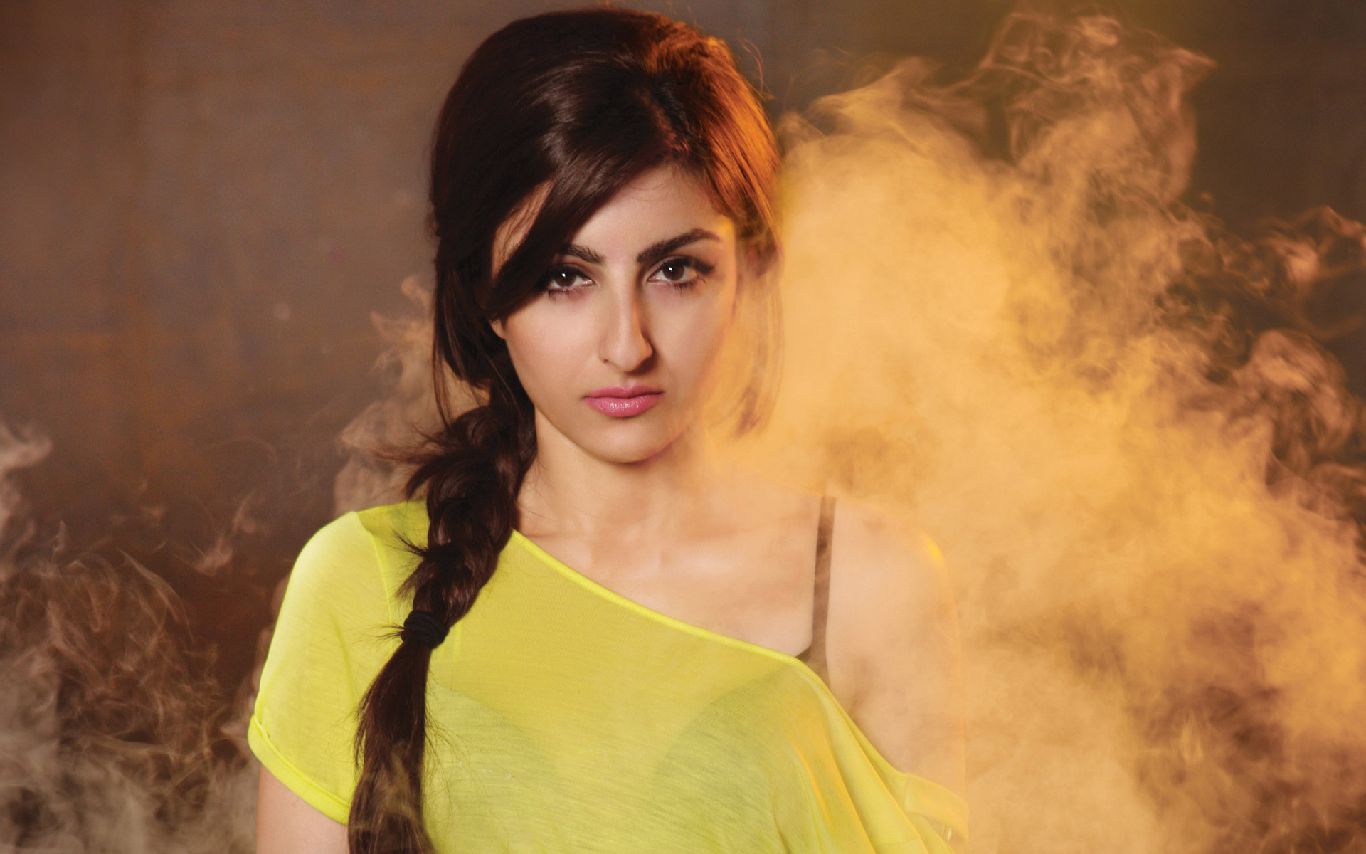 soha ali khan http://www.superwallpapers.in/wallpaper/soha 1920x1200
