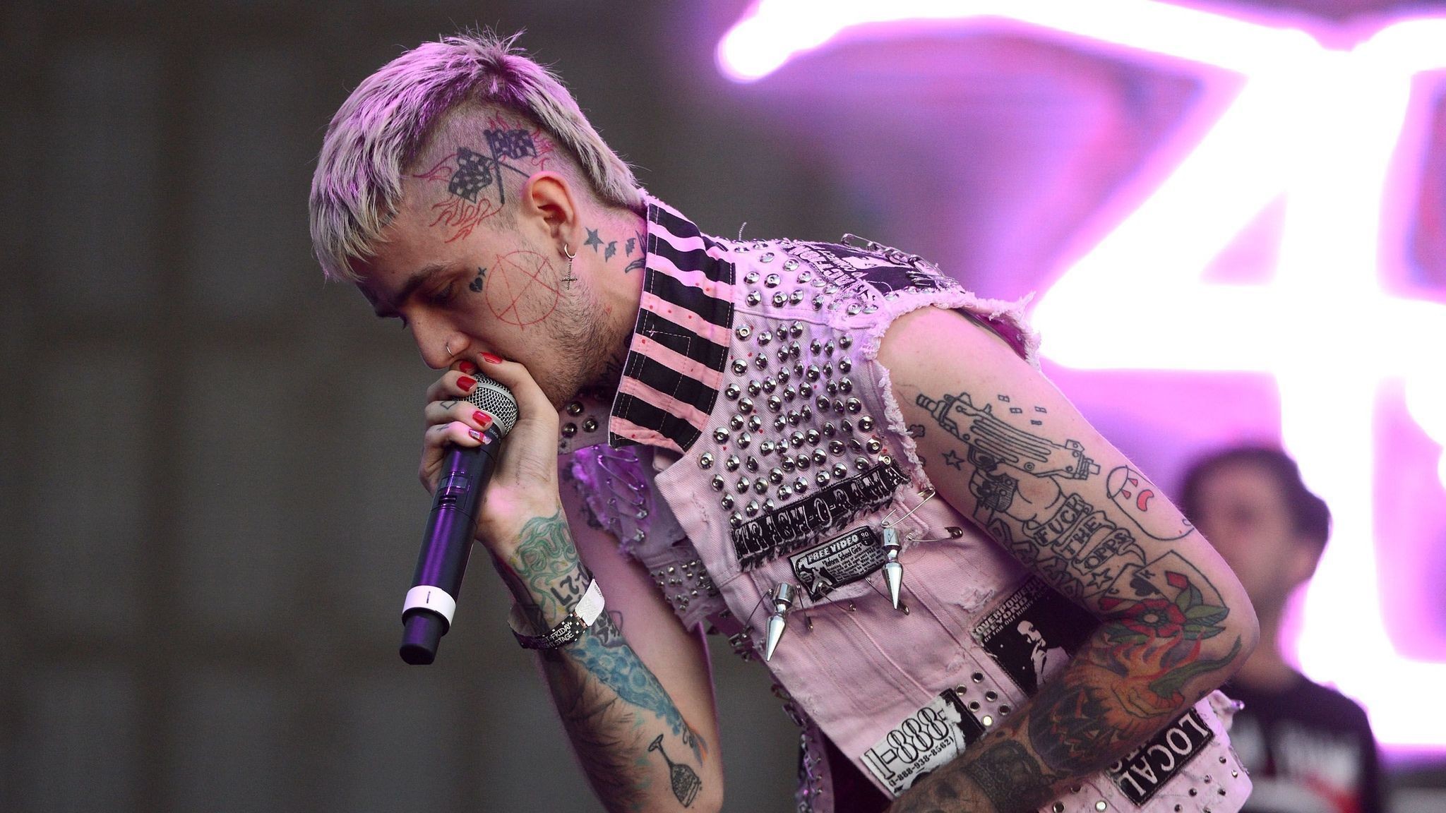 Lil Peep Wallpapers 82 Pictures