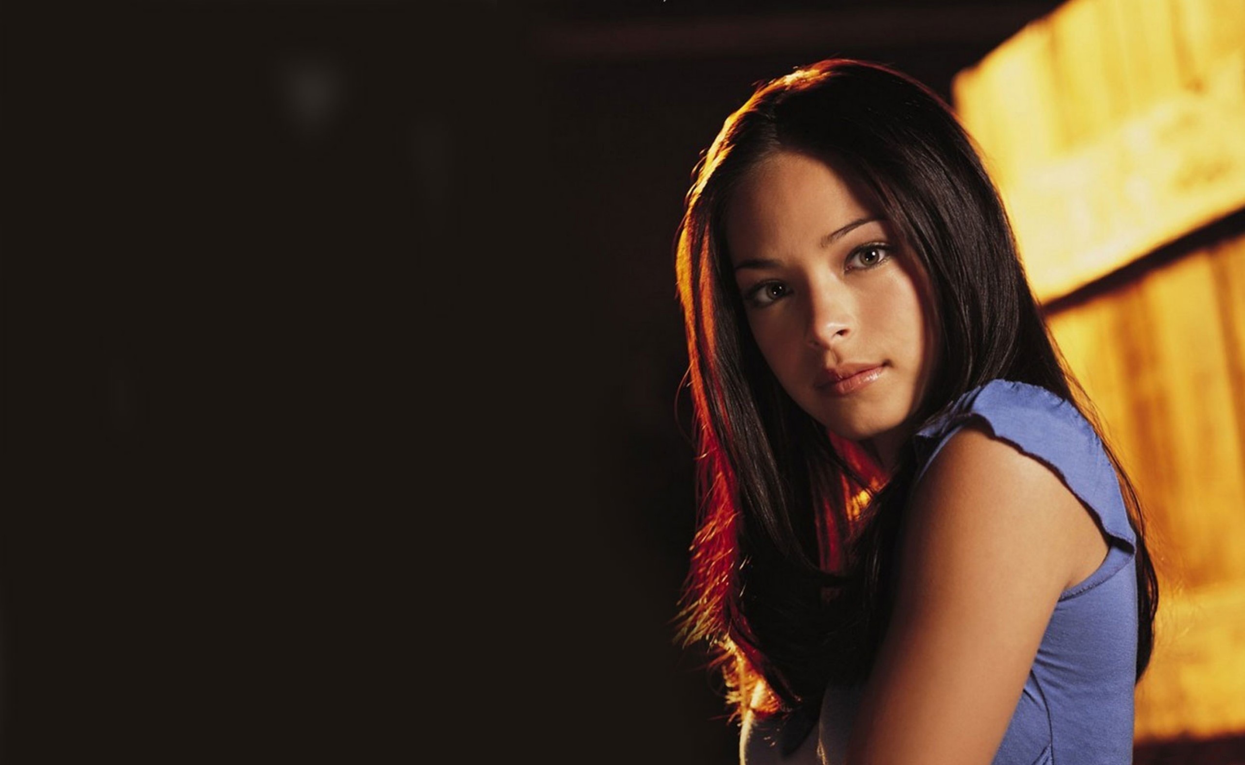 Kristin Kreuk 8x10 #KK01 No white or black borders What you see is what you get 11x14 Photo No Image is Cropped Clock 