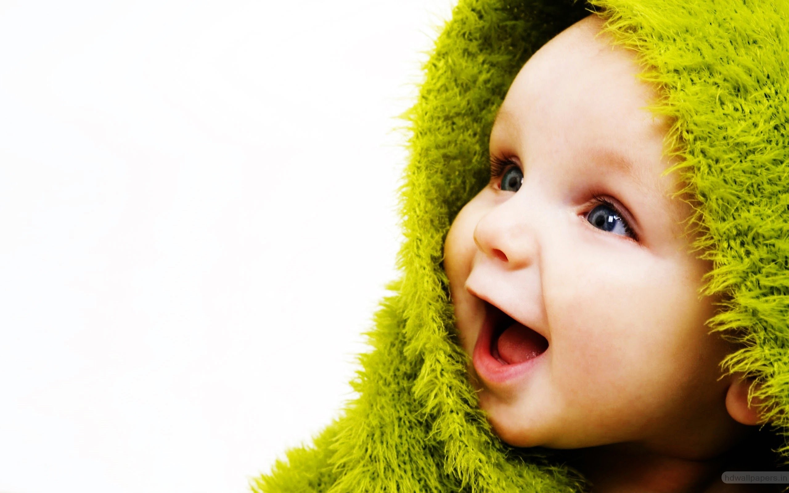 Baby Wallpaper Images - Free Download on Freepik