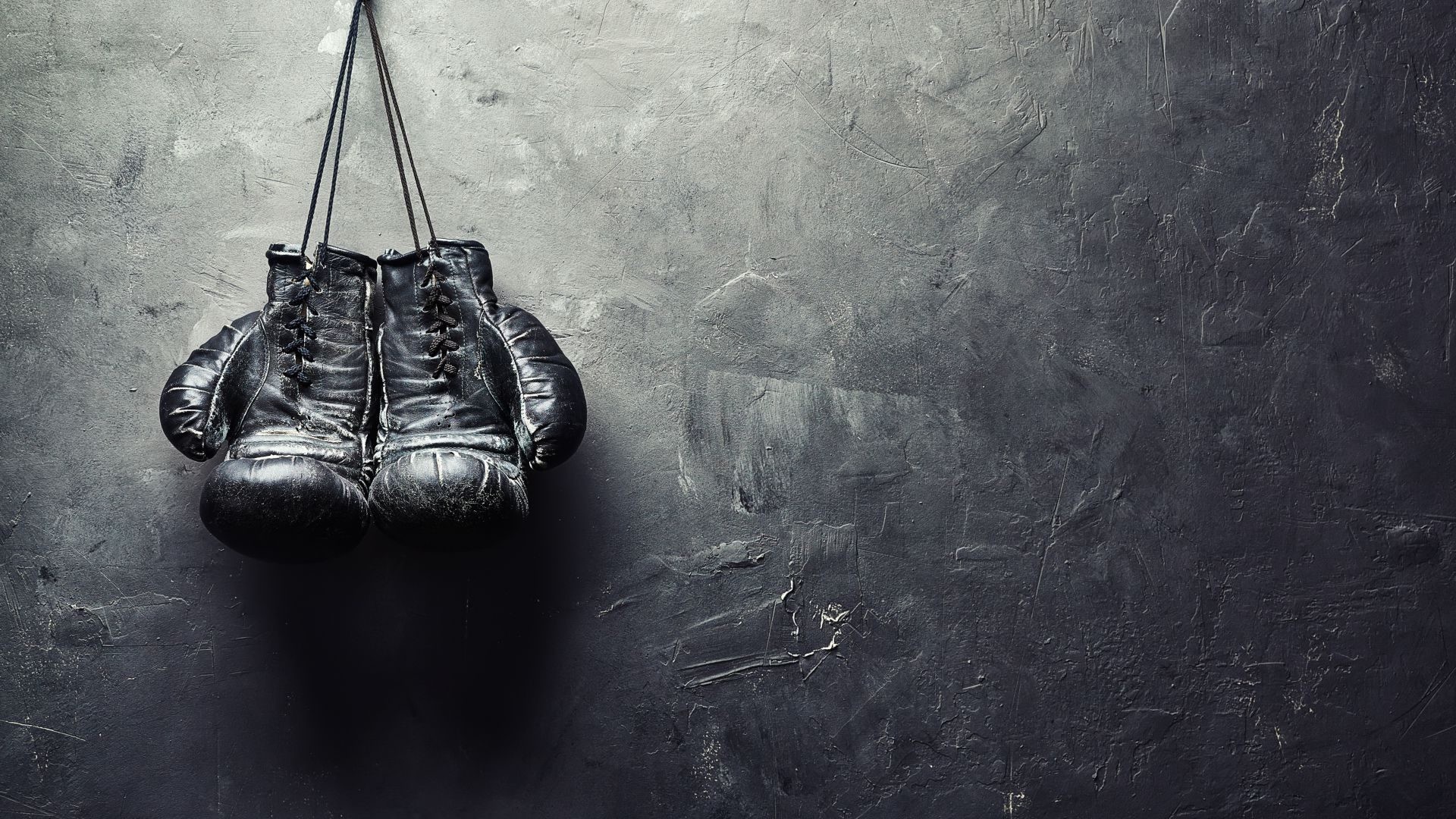 Hanging Boxing Gloves Wallpaper (56+ pictures)