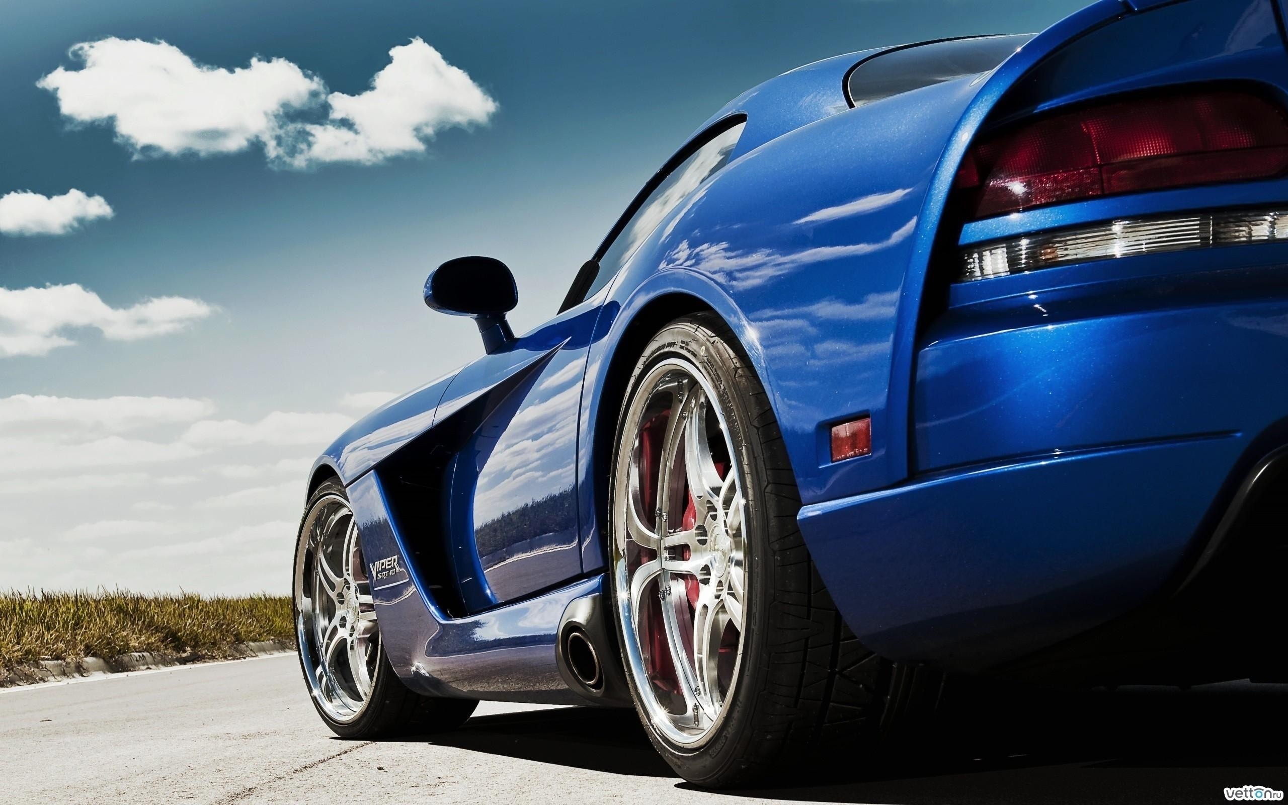 Wallpaper Hd Blue Car