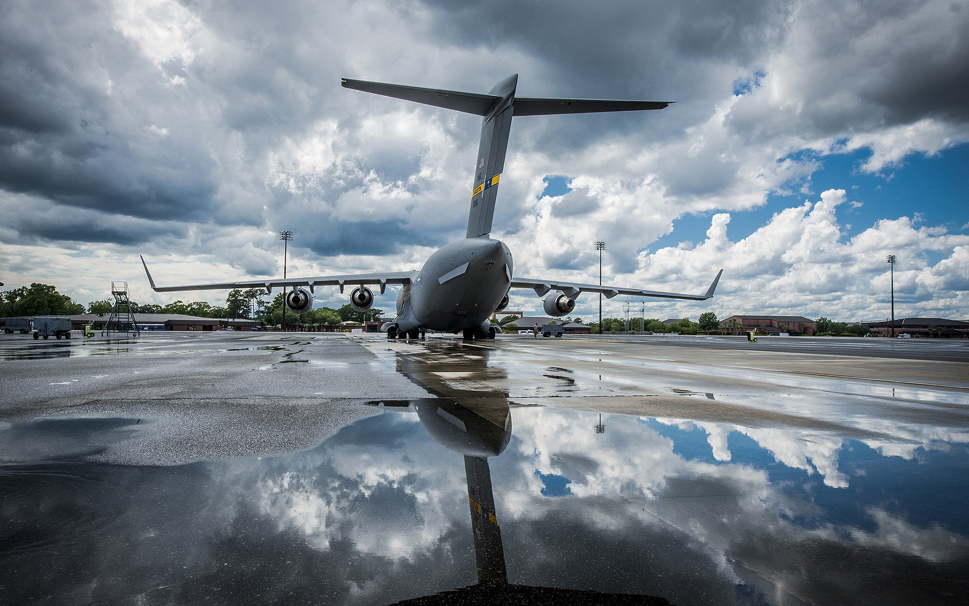 Desktop Wallpaper Boeing C 17 Globemaster Iii Military Transport Aircraft  Airplane Hd Image Picture Background P8xhf
