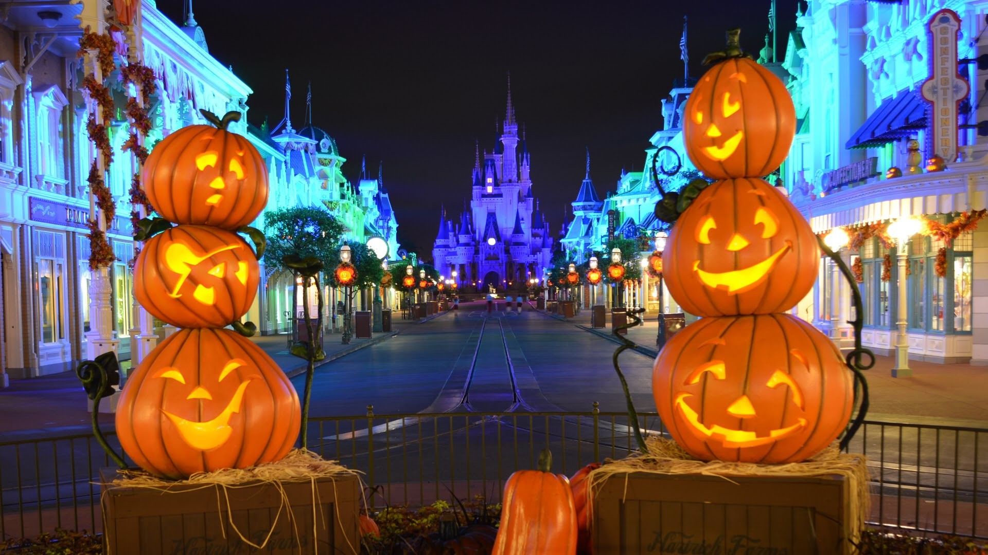 Disney Halloween Wallpapers  Top Free Disney Halloween Backgrounds   WallpaperAccess