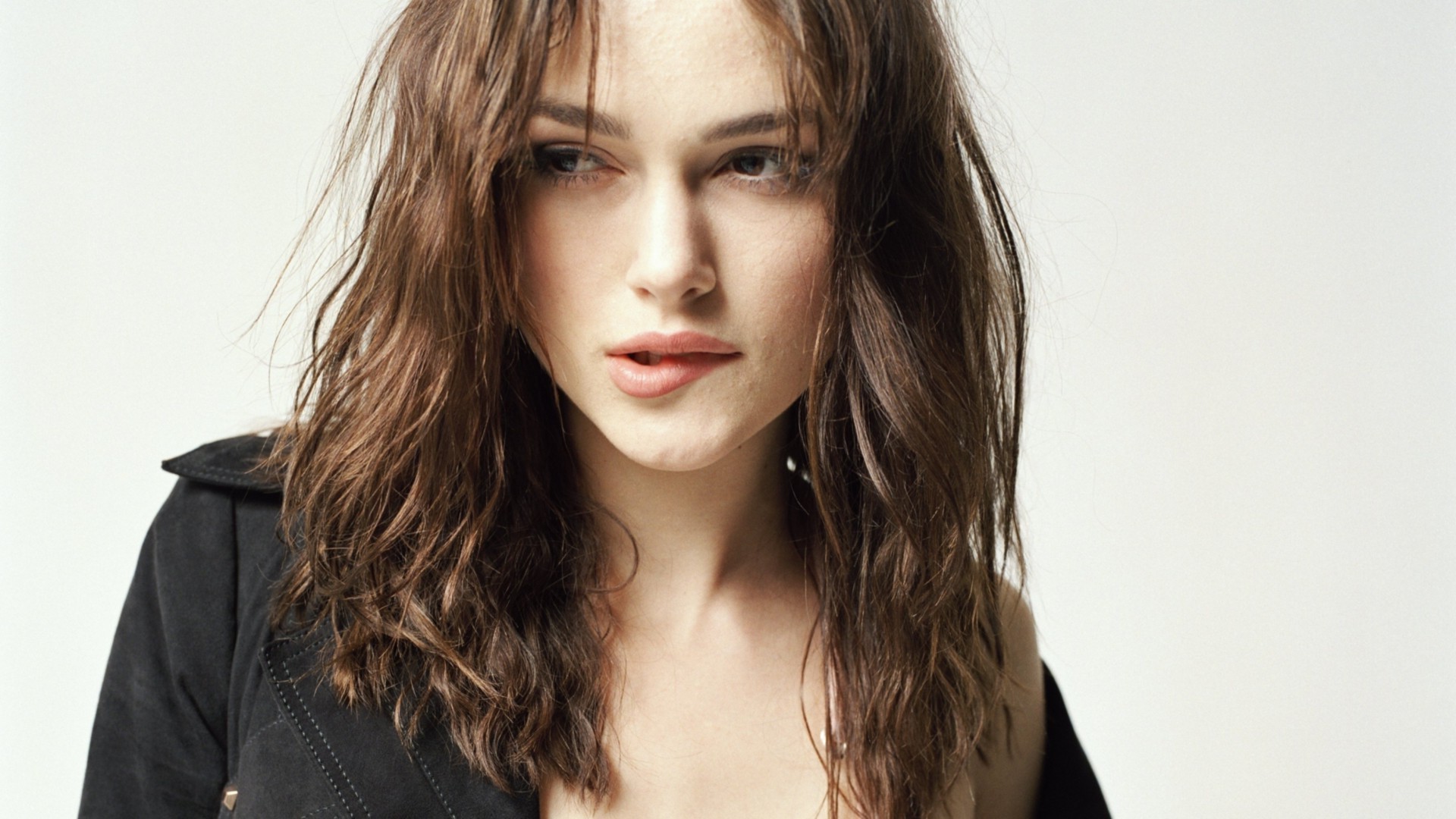 Celebrity Wallpapers 28351 1920x1080