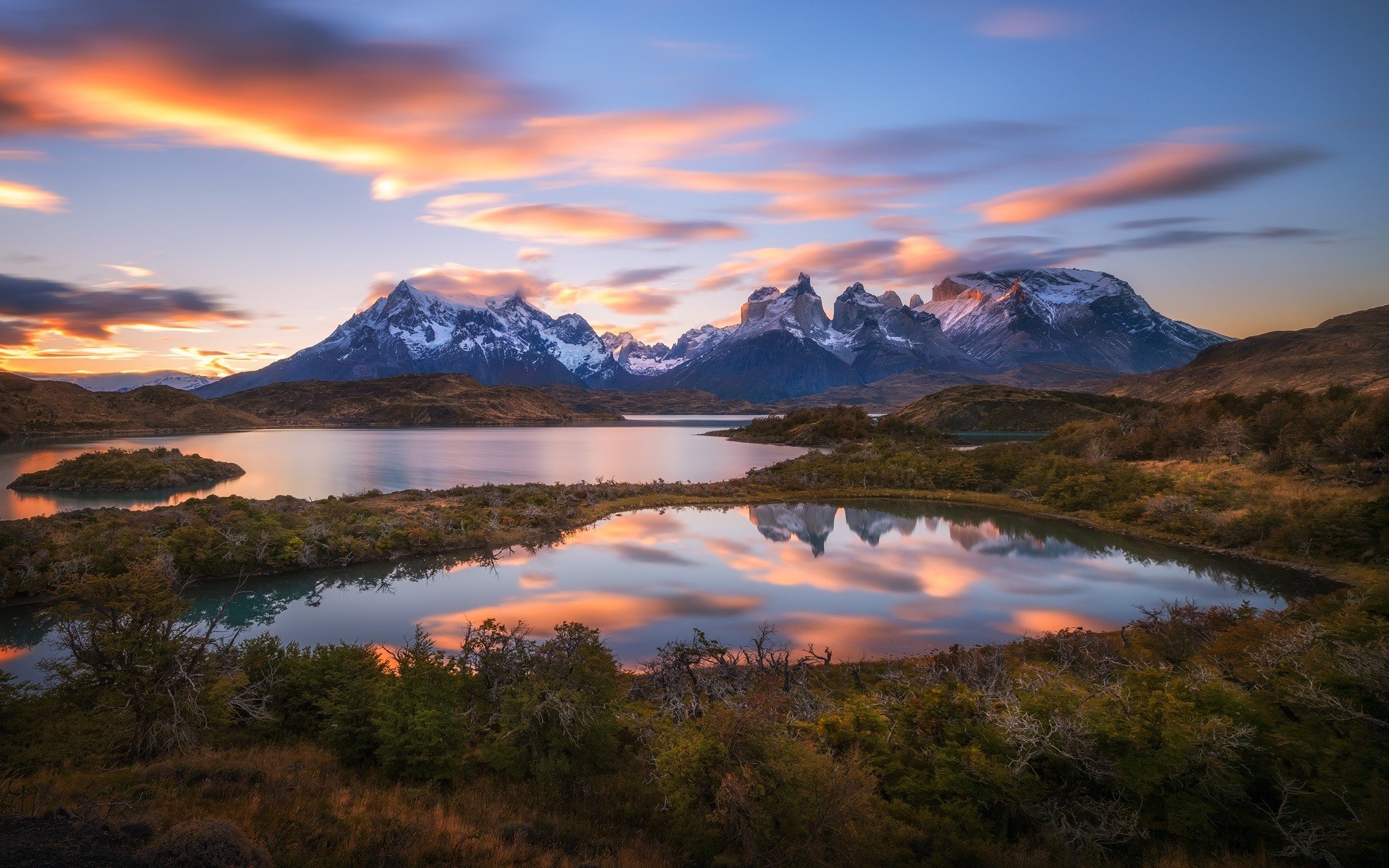 Download this wallpaper 1920x1200