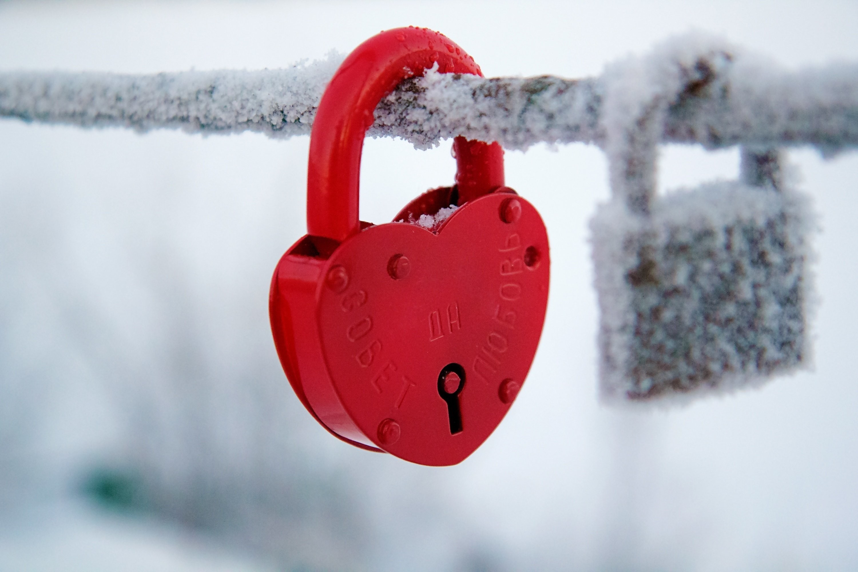 Snow Heart HD Wallpapers. 3000x2000