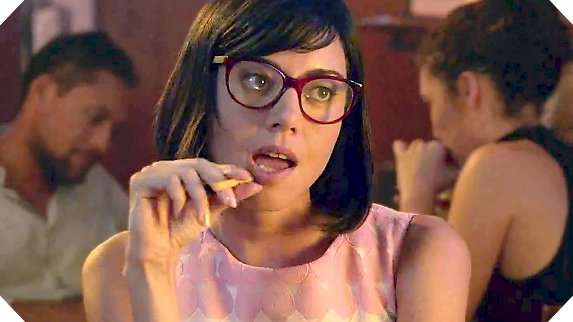 Aubrey plaza velma