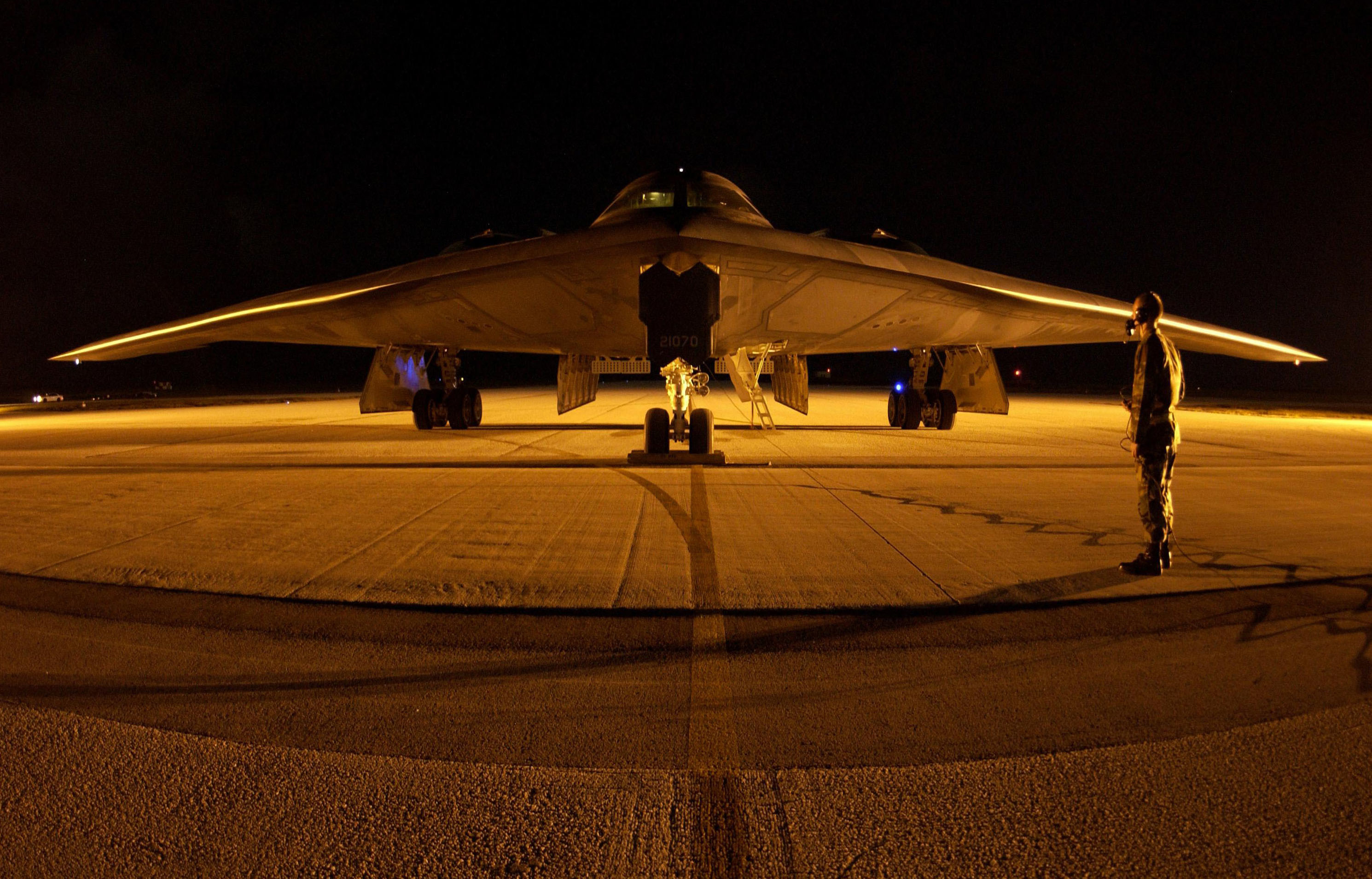 B2 Bomber Wallpaper 62 Pictures WallpaperSet